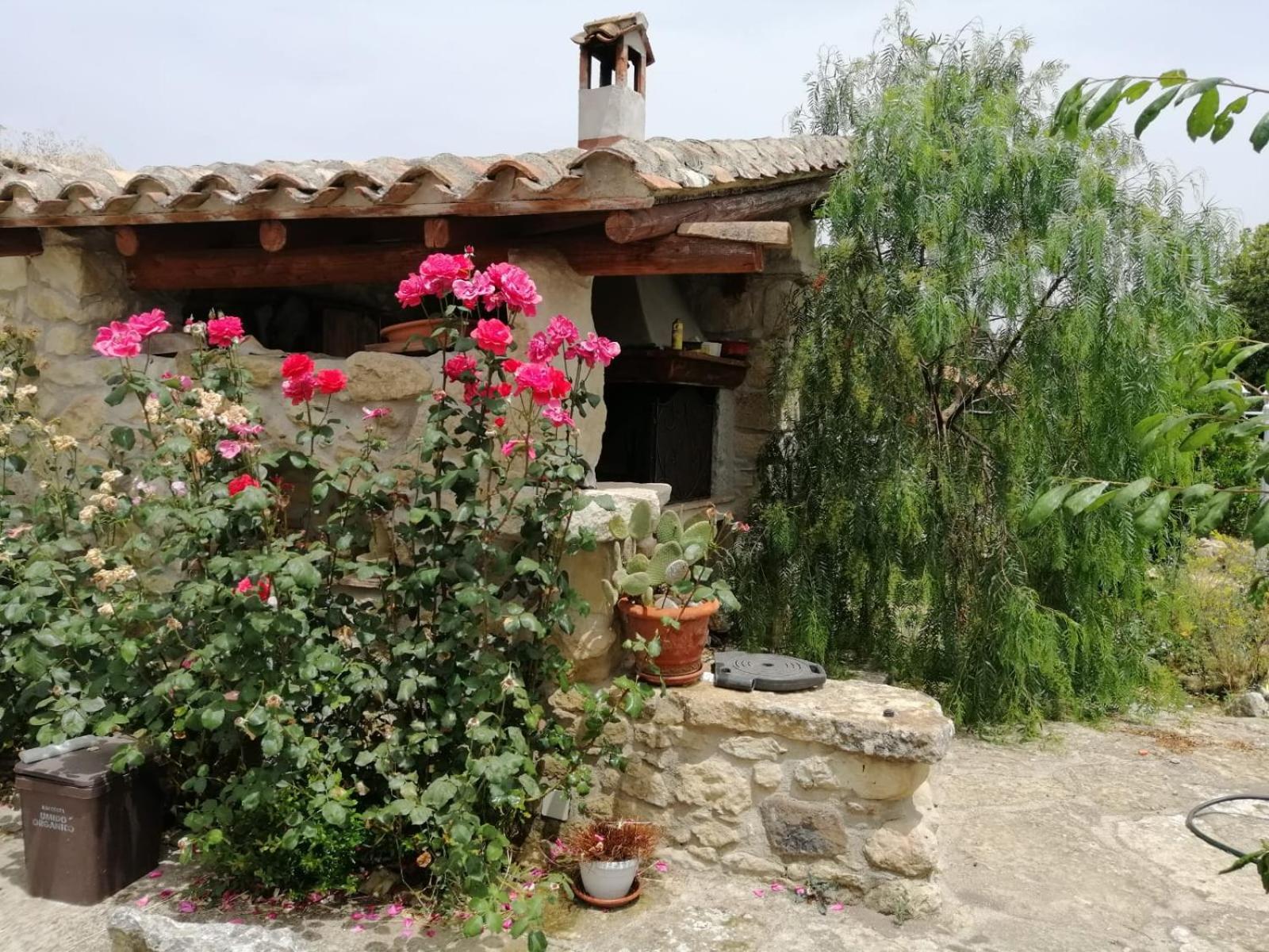 Villa Casa Di Pietra Usellus Exterior foto